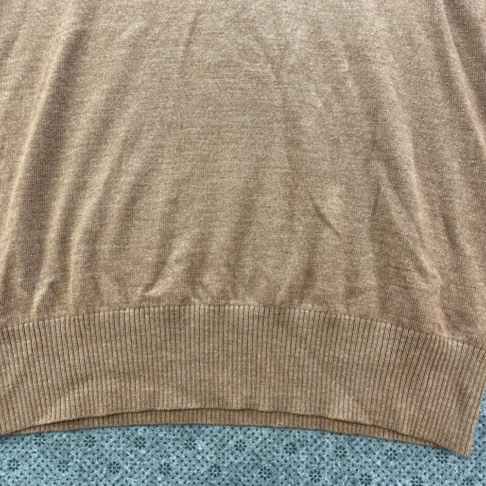 Banana Republic Mens M Extra Fine Merino Wool V-Neck Sweater Camel Brown